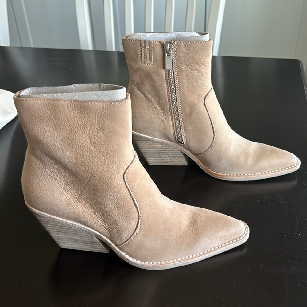 Dolce Vita ‘Volli’ Booties